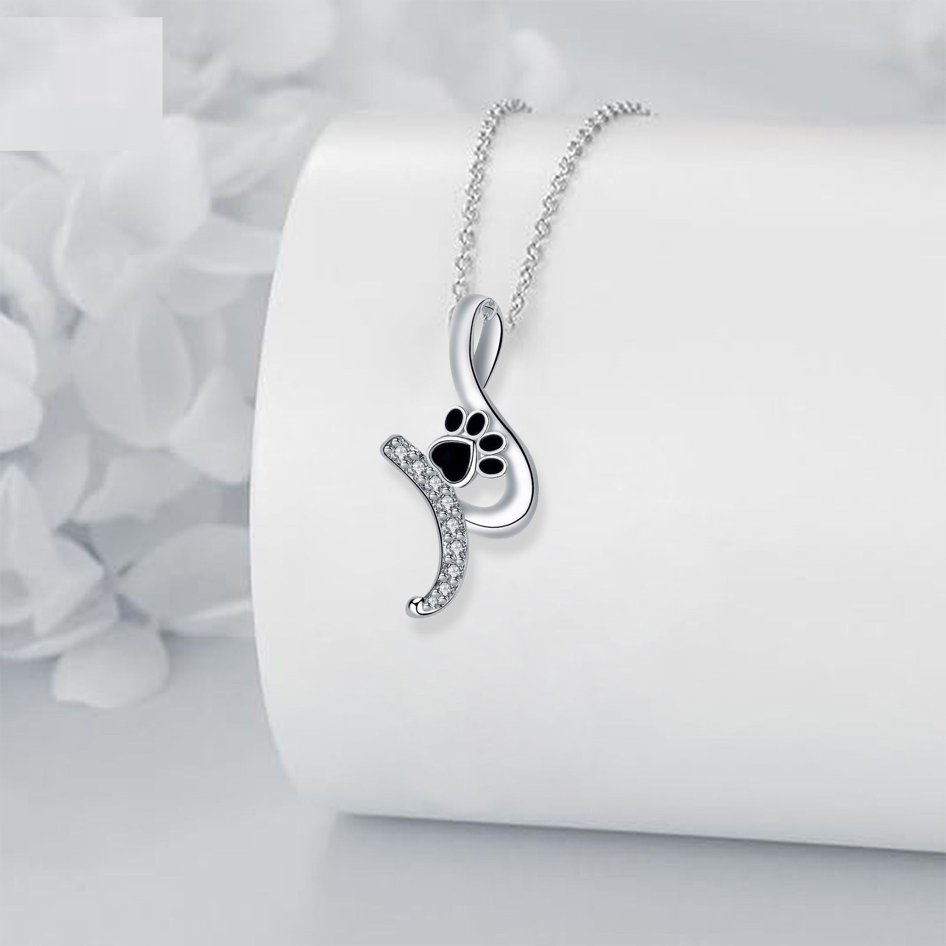 Paw Pendant 'Loyal Friend' Necklace